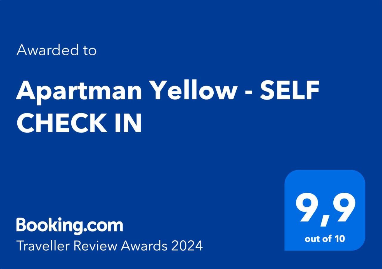 Apartman Yellow - Self Check In Osijek Exteriör bild